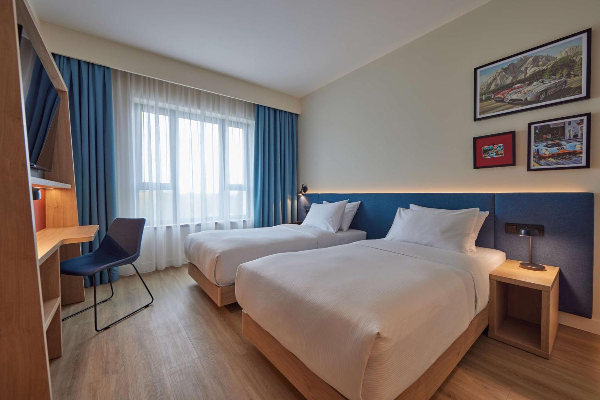 Hotel Hampton By Hilton Poznan Swarzędz Exterior foto
